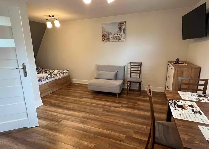 Styry Pory Roku Groń